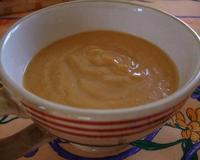 Une soupe facile à faire, pleine de vitamines, onctueuse et avec un goût qui change des soupes traditionnelles.