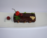 L'insaisissable : chocolat, framboise, poivron rouge, poivre et piment d'Espelette