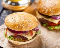 Un burger délicieux et encore meilleur qu'au Mac'Do.