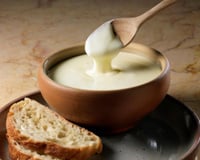 La cancoillotte en cuisine : nos meilleures idées pour sublimer ce fromage à prix mini !
