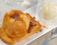 Pommes au four sur biscotte gourmande