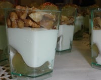 Bavarois de roquefort au raisin et noix