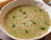 Soupe de brocolis au parmesan