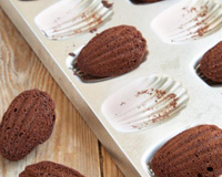 “Un régal pour mes petites filles” : voici notre recette de madeleines au chocolat validée par les grands-mères !