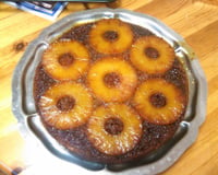 Gâteau à l'ananas et au rhum