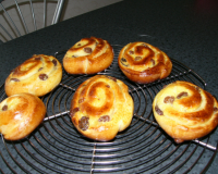 Petits pains aux raisins maison