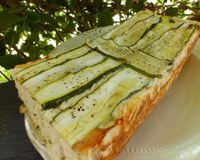Cake au saumon, au cabillaud et aux courgettes