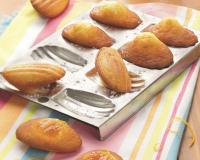 Apprenez à préparer avec votre enfant de délicieuses madeleines à la confiture d'Oranges Bonne Maman, pour un moment convivial et gourmand !