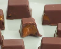 Bouchées au chocolat coeur caramel
