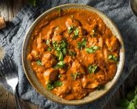 “J'ai essayé d'autres recettes sur le web, mais celle-ci est la meilleure” : notre poulet coco au curry à tester absolument !