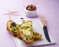 Le pain, base universelle de l'alimentation, est dégusté partout dans le monde sous différentes formes et recettes...Voici un recette originale et facile à réaliser par…