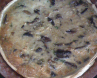 Quiche de saison qui peut etre accompagné d'une salade verte aux noix et vinaigre balsamique...