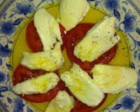 Tomates mozzarella à l'huile d 'olive