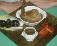 Lapin à la bière brune et aux pruneaux