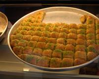 La recette du baklava qui est le meilleur gâteau au sirop du monde.