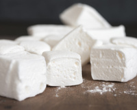 Guimauves maison : la recette toute simple de Noémie Honiat avec seulement 2 ingrédients