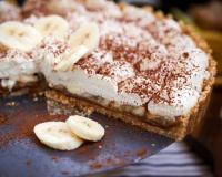 Avec seulement 4 ingrédients, voici comment faire une délicieuse tarte choco-banane notée 4,8/5 par nos lecteurs