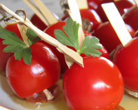 Tomates cerises farcies pour l'apéritif