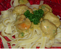 Tagliatelles à la noix de coco et fruit de mer