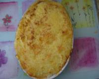 Courgettes en gratin avec une sauce béchamel au thon.