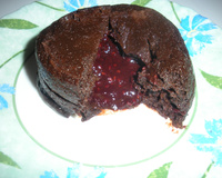 Soufflé au chocolat cœur glacé framboise