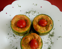 Mini charlotte de courgette au coulis de tomate