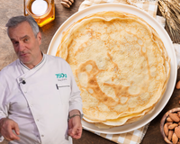 Chef Damien est formel : si vos crêpes sont cassantes, c’est que vous ne respectez pas cette étape