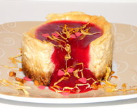 Je vous propose un cheesecake plutôt léger dans son genre, au chocolat blanc et parfumé avec liqueur de rose et de violette (trouvée en grande…