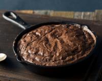 Le plaisir chocolaté en solo.... Légèrement craquant sur le dessus, fondant à l''intérieur, et coulant en dessous.... 4, 3, 2, 1 poêlezzzzz…