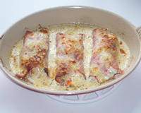Roulé de jambon fourré à la julienne de légumes et sauce au yaourt