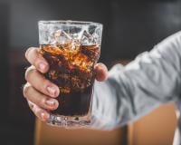 Gastro-entérite : bonne ou mauvaise idée de boire du coca ?