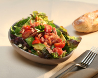 Salade d'avocats et lardons