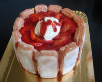 Charlotte aux fraises vanillée