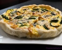 Quiche courgettes lardons gorgonzola roquefort