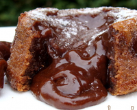 Moelleux au chocolat au lait, cœur coulant de carambar