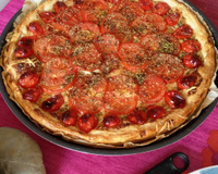 Tarte à la tomate et à la moutarde