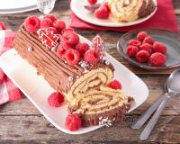 Les 3 façons de faire une chouette bûche de Noël aux framboises