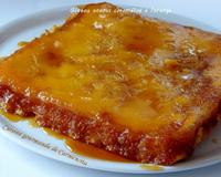 Un gâteau moelleux à l'ananas enrobé de caramel à l'orange. A tomber!!!!!!!