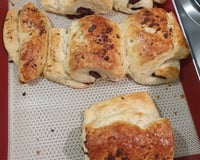 Pains au chocolat ou Chocolatines pistache-amande