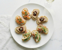 10 idées de toasts froids à préparer la veille de Noël