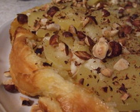 Tatin parmentière au brie, miel et noisettes rapide