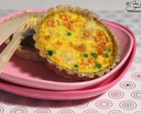 Une petite quiche toute simple mais délicieuse réalisée avec les restes qui traînaient dans le frigo...