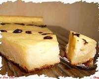 C'est la première fois que je goute un gateau à base de Brousse et j'avoue avoir été enchantée ! Ce gateau est très léger en bouche et parfumée à la fleur d'oranger .…