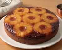 Gâteau à l'ananas caramélisé