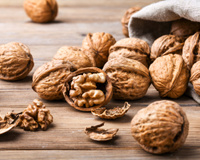 Noix et graines : la méthode validée par la science pour les conserver parfaitement