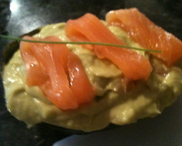 Mousse d'avocat au saumon fumé maison