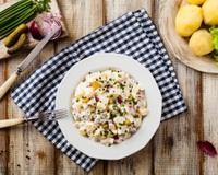 La salade piémontaise est une salade mythique originaire du Piémont en Italie. C'est une salade de pommes de terre agrémentée de tomates,…