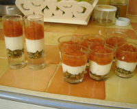 Verrine pesto crème de parmesan tomates confites