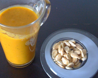 Soupe au potimarron avec une pointe de crème