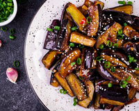 Que faire avec une aubergine ? 5 idées de recettes qui changent du traditionnel caviar
